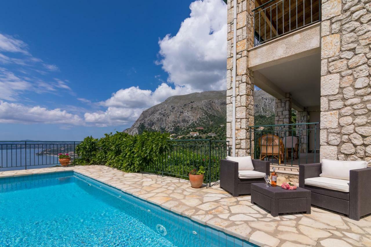 Villa Zeta Nisaki  Exterior foto
